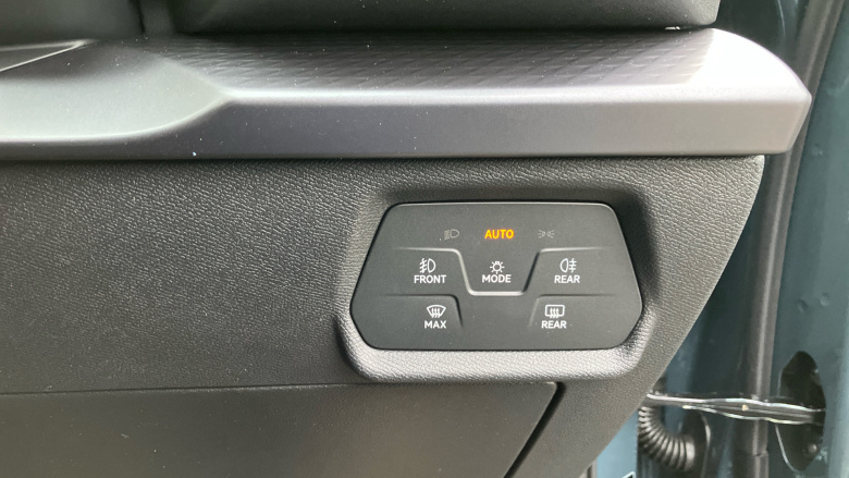 CUPRA Leon 1.5 eTSI 150 V2 5dr DSG [18Inch  alloy] Petrol Hatchback